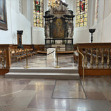 Stairlift with a load capacity of 350 kg