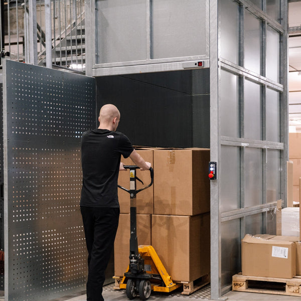 vareelevator-til-1000-kg-s